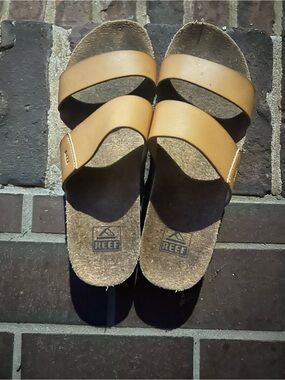 Reef Vista Hi Women's Tan Double-Strap Slide Sandals